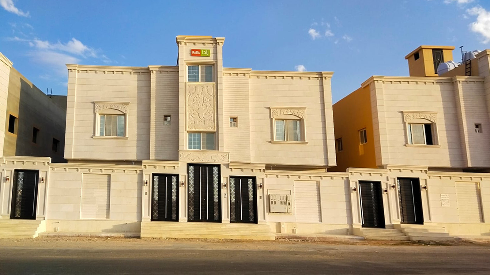 الواجهة