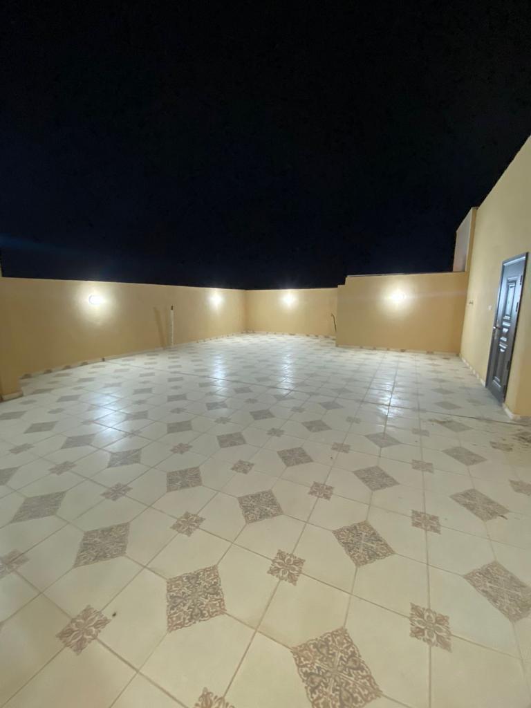 السطح