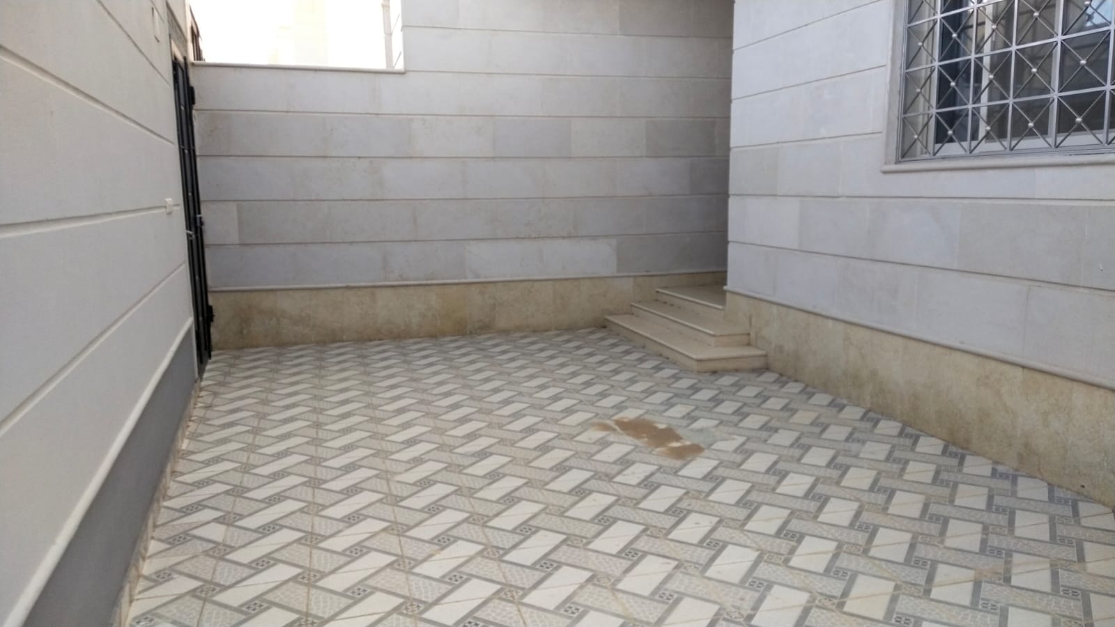 حوش
